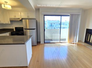 10742 Lawler St #8, Los Angeles, CA 90034