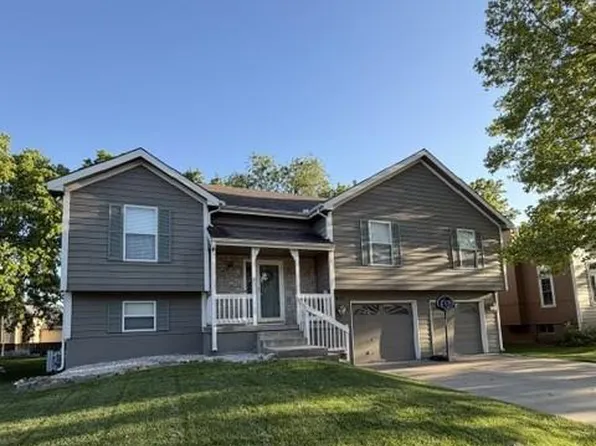 7903 E 161st St, Belton, MO 64012