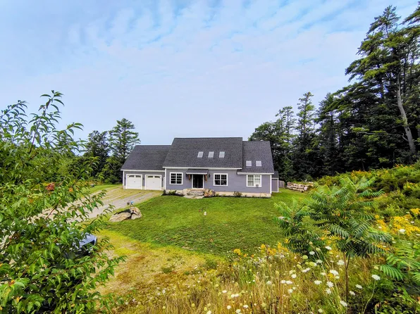 6 Red Barn Road, Damariscotta, ME 04543