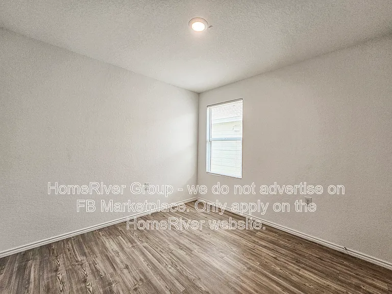 934 Cook Bnd — Photo 13