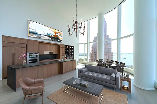 Rented by New York Casas Ltd. | media 45