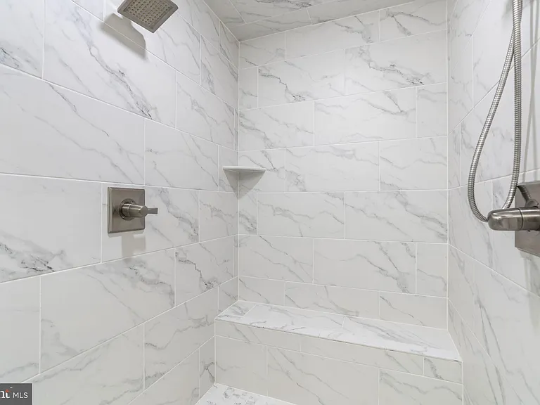 10513 Rossini Ln — Photo 20