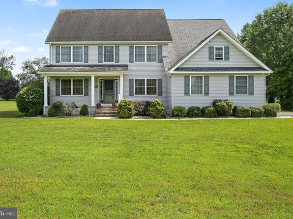 107 Crosby Knoll Cir, Dover, DE 19904