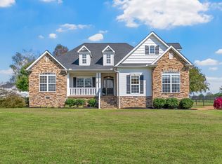 132 Shady Oak Dr, Dickson, TN 37055