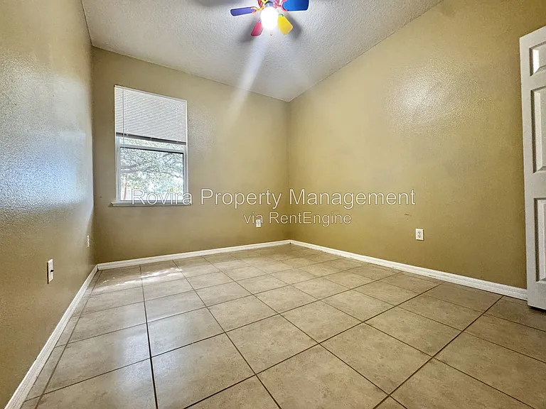 806 Palermo Ct — Photo 13