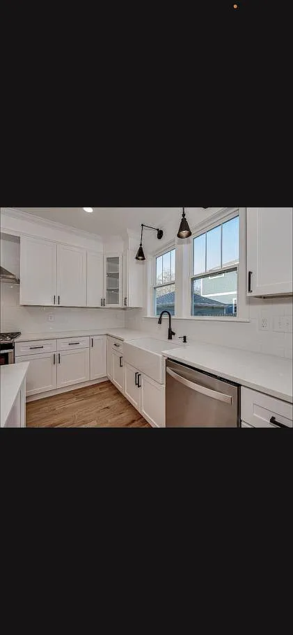2716 Morson St — Photo 2