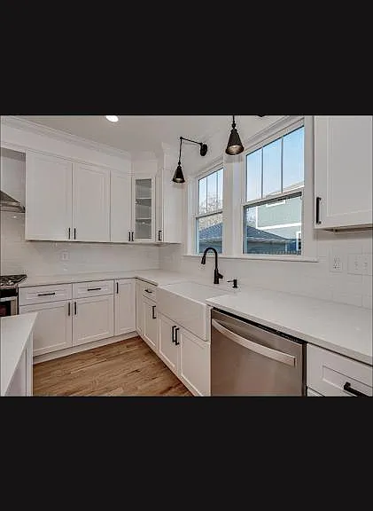 2716 Morson St — Photo 2