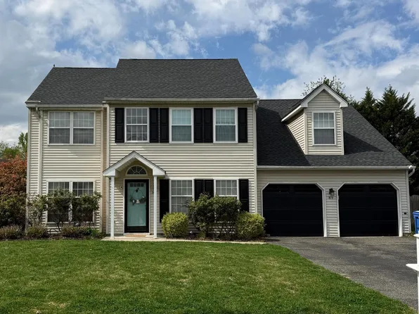 89 Weathervane Dr, Mount Royal, NJ 08061