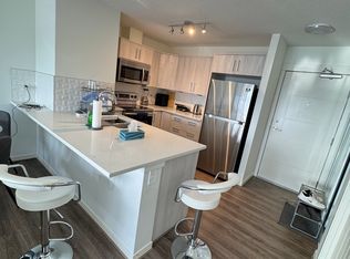 10215 95th St NW #1607, Edmonton, AB T5H0X1