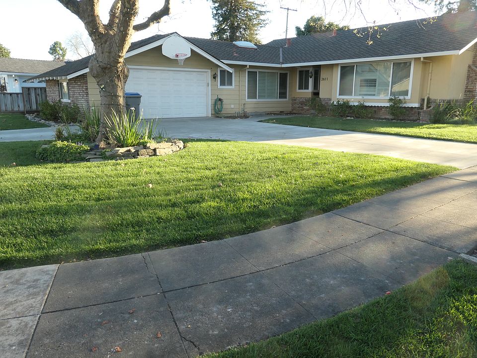 1st image of 2611 Westgate Ave