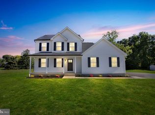 1230 Strawberry Ave, Vineland, NJ 08360