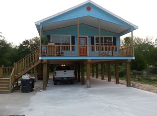 180 Thurman Ave, Bridge City, TX 77611