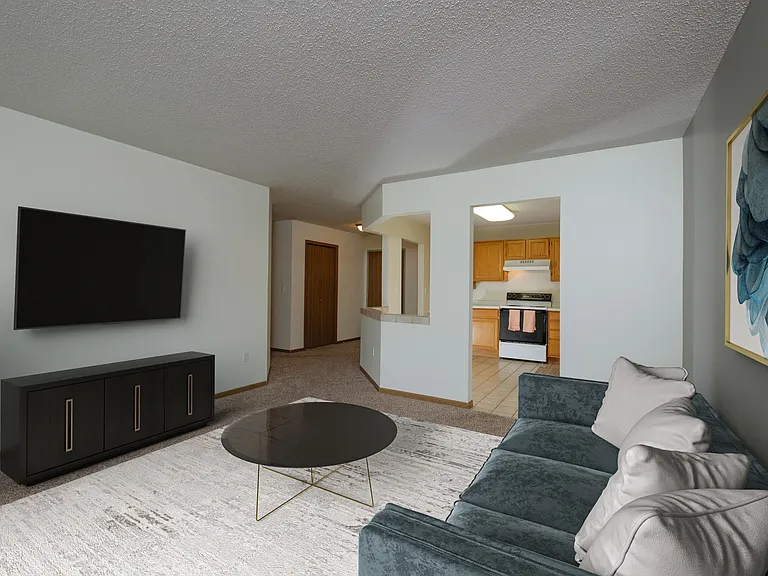 Fargo, ND Pinehurst Apartments | Living