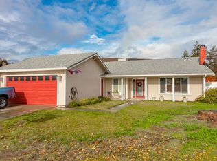 1420 Zinfandel Dr, Lodi, CA 95242