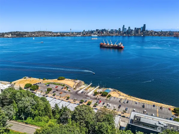 1301 Harbor Avenue SW #108, Seattle, WA 98116