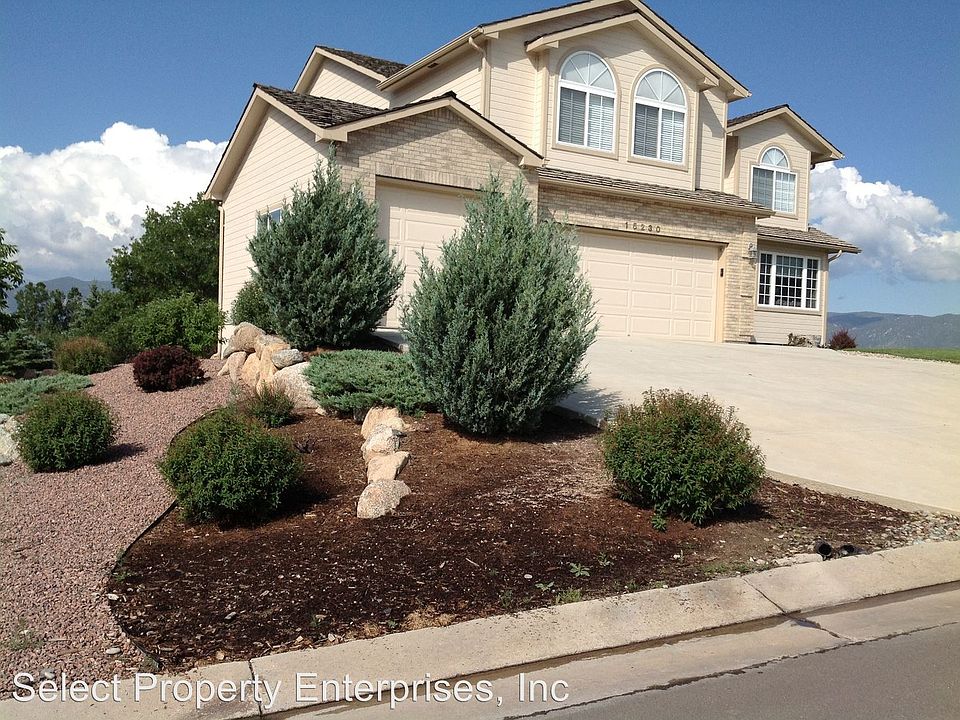 2nd image of 15230 Copperfield Dr