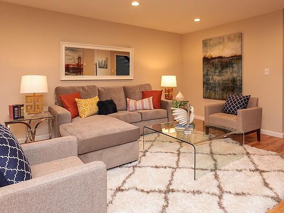 3rd image of 505 Cypress Point Dr Unit 101