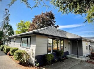 325 SE M St, Grants Pass, OR 97526