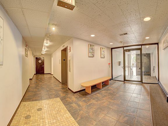 2nd image of 9740 S Pulaski Rd APT 105