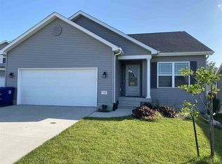 1408 Hummingbird Cir, Waterloo, IA 50702