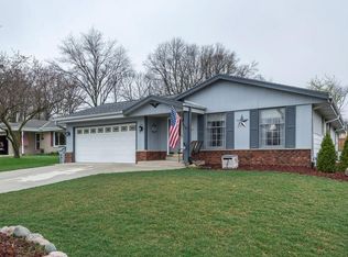 5821 S 19th Ct, Milwaukee, WI 53221