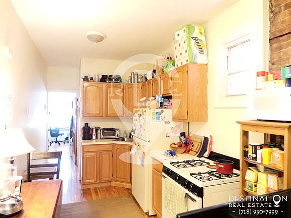 3rd image of 268 15th St APT 1L