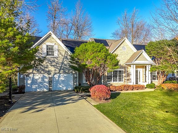 2nd image of 30456 Jefferson Way