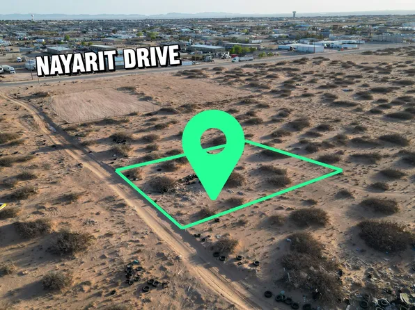 35 Aquaso Dr, El Paso, TX 79928