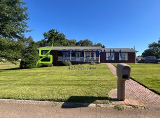 1733 Hugh Dr, Morristown, TN 37813