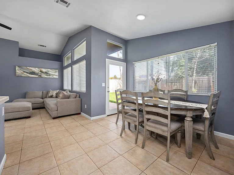 9506 Ravenrock Dr — Photo 19