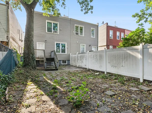 461 Milford Street image 2 of 19