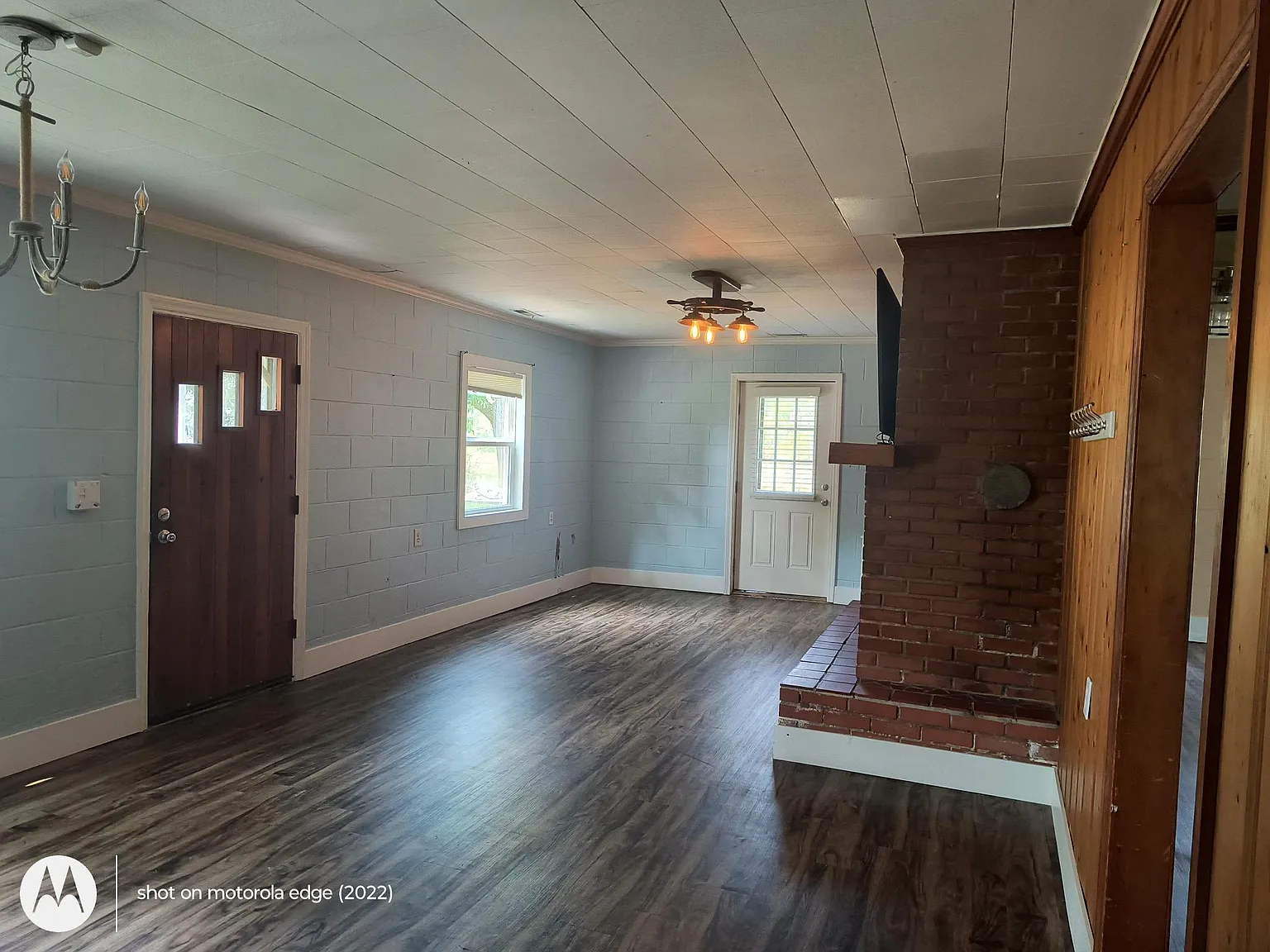2 bed, 1000 sqft, $1,250 — Photo 3