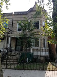 4057 W Wilcox St, Chicago, IL, 60624