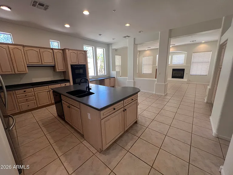 9506 E Mohawk Ln — Photo 15