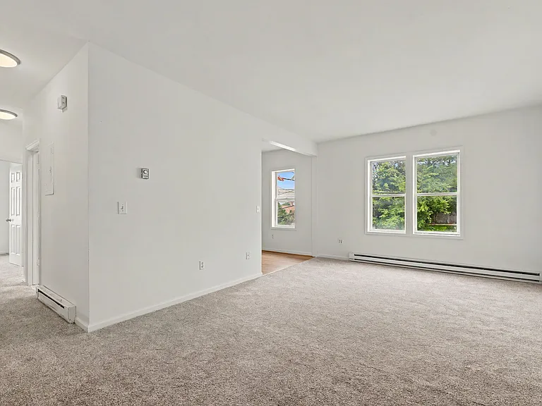 2 S New St #2 — Photo 6