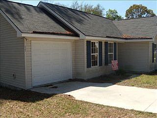 2nd image of 522 Acorn Ln