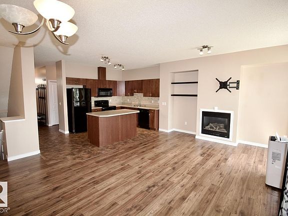 3rd image of 3010 33rd Ave NW #38