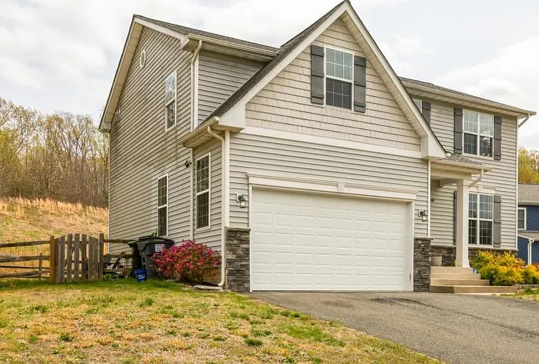 48 Ellison Ct — Photo 4