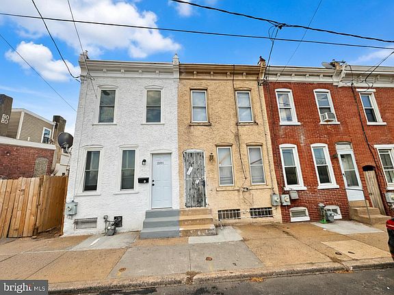 2nd image of 1001 N Church St