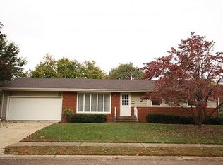 63 Locksley Ln, Springfield, IL 62704