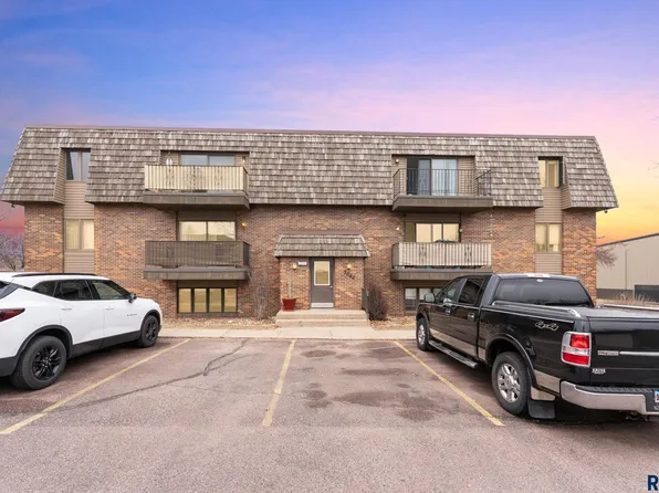 3544 S Gateway Blvd APT 301, Sioux Falls, SD 57106