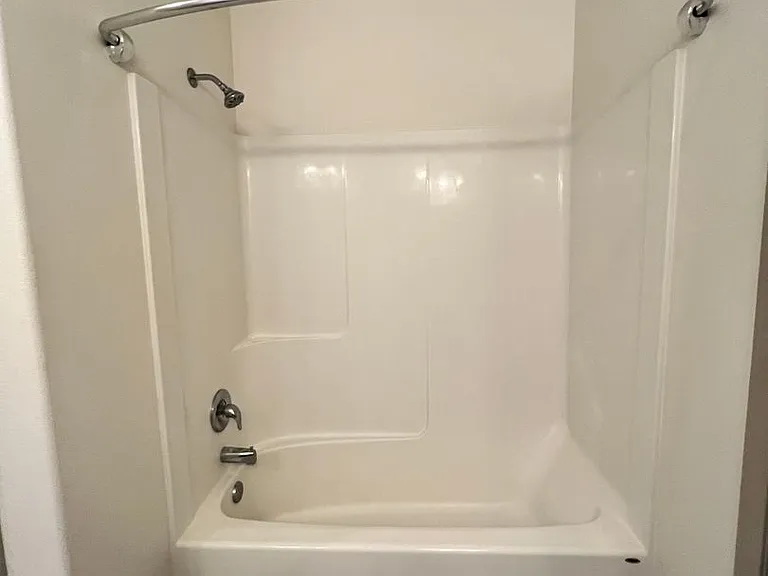 1352 E Nen Dr — Photo 15