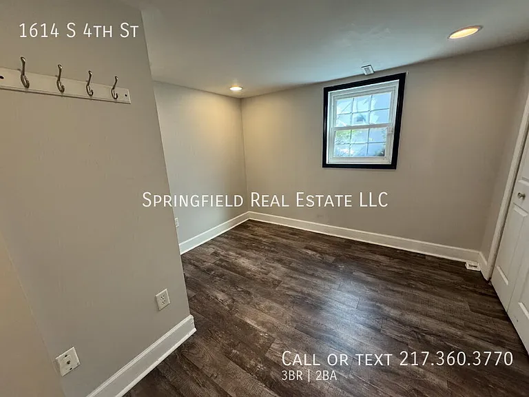 1614 S 4th St — Photo 14