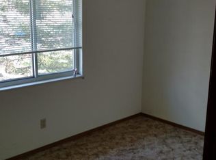 1606 N 2nd St APT 3, Edwardsville, IL 62025