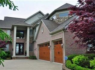 26728 Lake Rd, Bay Village, OH 44140