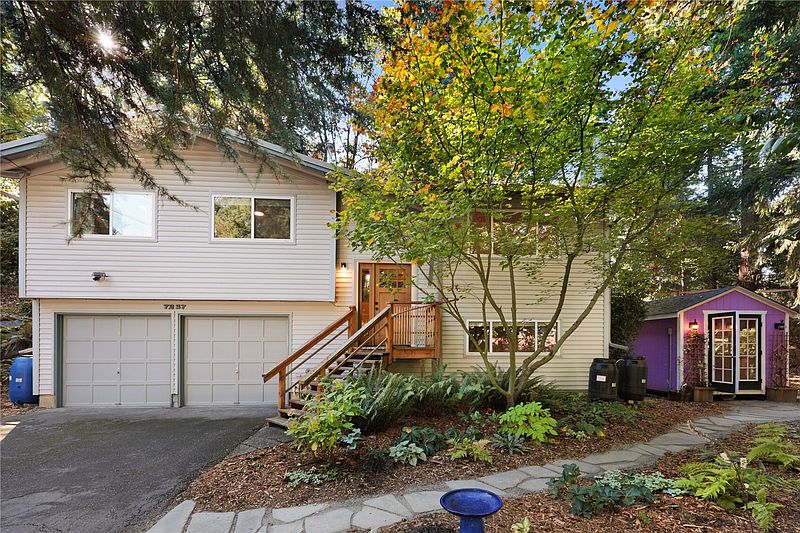 2nd image of 7237 NE 160th Street