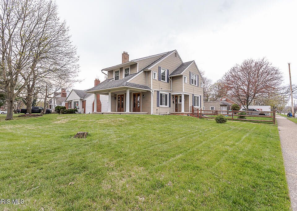1st image of 3402 Beverly Dr