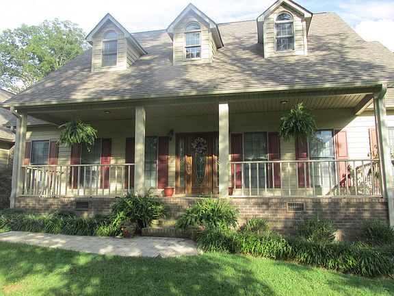 3rd image of 467 Whispering Pines Dr