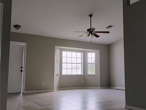 5th image of 1138 Nimitz Blvd