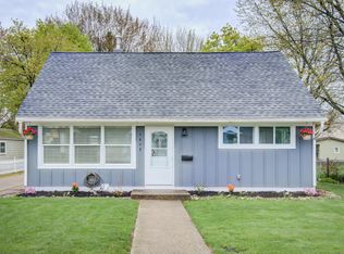 1412 Slayton Ave, Grand Haven, MI 49417
